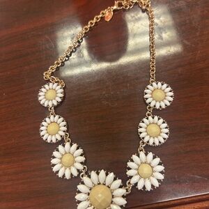 Charming Charlie Rose Gold and Cream Daisy Necklace